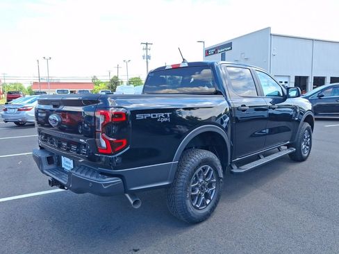 Used 2025 Ford Ranger XLT w/ Trailer Tow Package AWD/4WD image 9