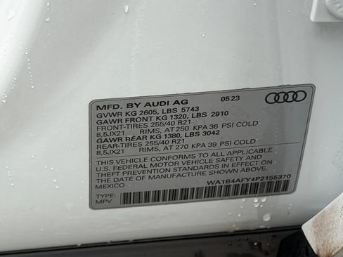 Certified 2023 Audi SQ5 Premium Plus w/ Premium Plus Package AWD/4WD image 29