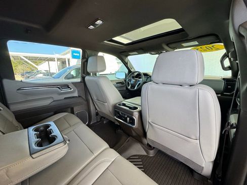 Used 2025 Chevrolet Silverado 1500 LTZ w/ LTZ Premium Package image 26