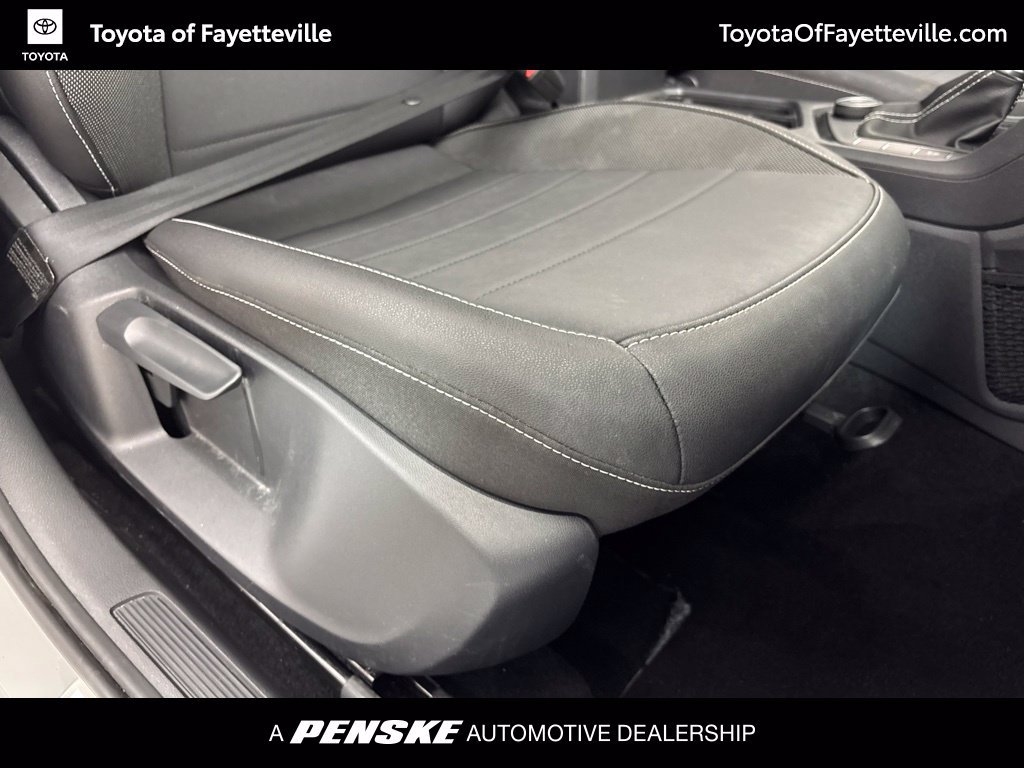 Used 2024 Volkswagen Taos SE AWD/4WD image 18