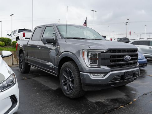 Used 2021 Ford F150 Lariat w/ Equipment Group 502A High AWD/4WD image 2