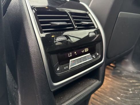 Used 2022 BMW X5 xDrive40i w/ Premium Package AWD/4WD image 8