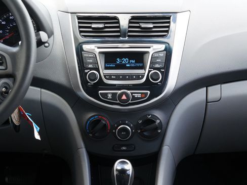 Used 2015 Hyundai Accent GLS w/ Option Group 03 image 20