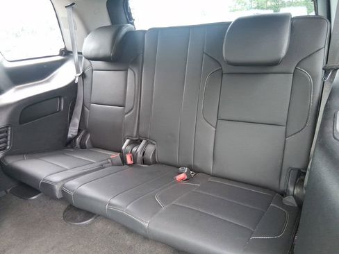 Used 2018 Chevrolet Tahoe Premier AWD/4WD image 18