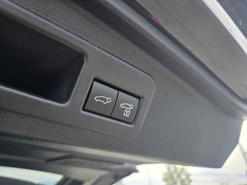 New 2026 Toyota 4Runner Limited AWD/4WD image 19
