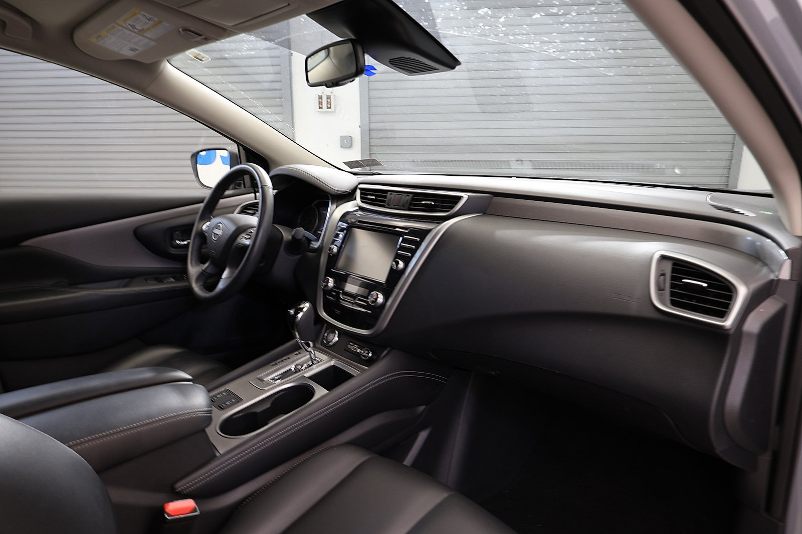 Used 2024 Nissan Murano SV w/ SV Midnight Edition Package AWD/4WD image 16