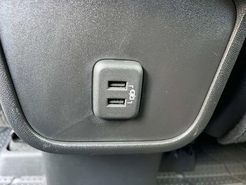 Certified 2022 Chevrolet Equinox RS w/ LPO, Floor Liner Package image 19