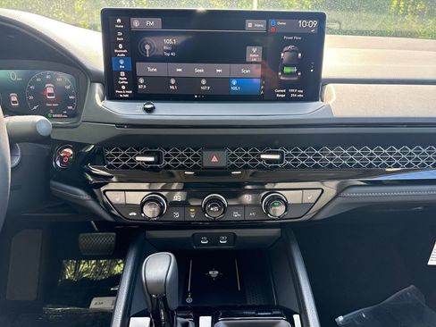 New 2026 Honda Accord EX-L image 18