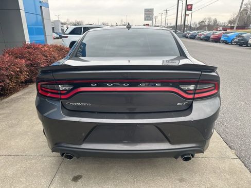 Used 2019 Dodge Charger GT image 8