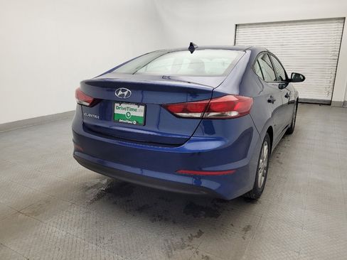 Used 2017 Hyundai Elantra SE image 7