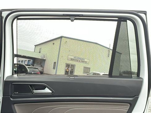 Certified 2023 Volkswagen Atlas SEL Premium image 16