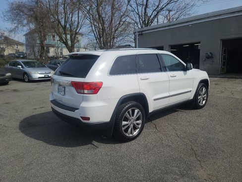 Used 2013 Jeep Grand Cherokee Laredo image 7
