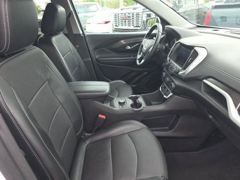 Used 2023 GMC Terrain SLT AWD/4WD image 8