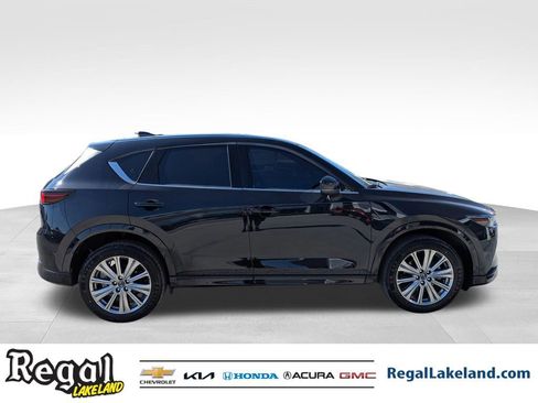 Used 2023 MAZDA CX-5 Signature image 3
