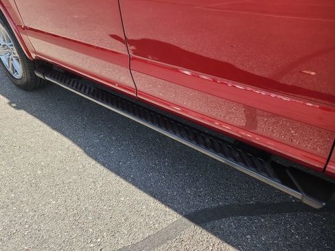 Used 2019 Ford F150 XLT w/ Equipment Group 302A Luxury image 12