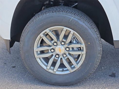 New 2026 Chevrolet Colorado LT image 8