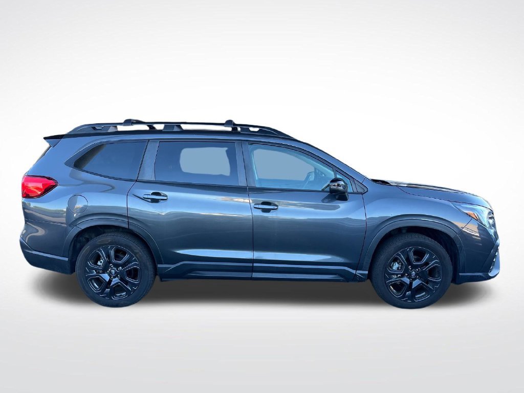 Used 2023 Subaru Ascent Onyx Edition AWD/4WD image 6