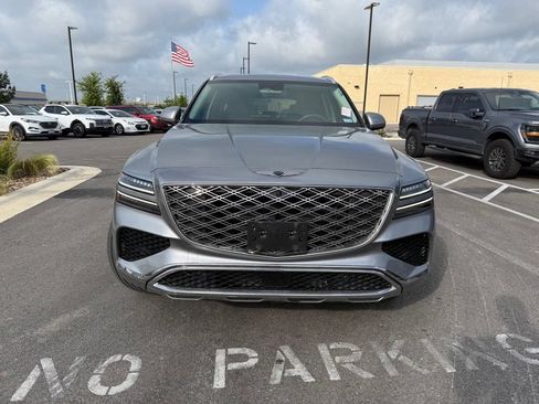 Used 2025 Genesis GV80 2.5T Prestige AWD/4WD image 2