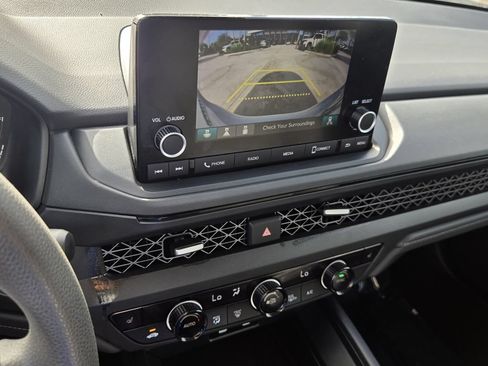 Certified 2025 Honda Accord SE image 22