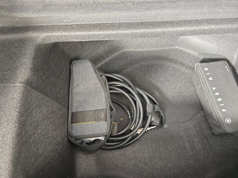 Used 2023 Rivian R1S Adventure AWD/4WD image 34