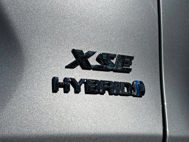 Used 2023 Toyota RAV4 XSE AWD/4WD image 13