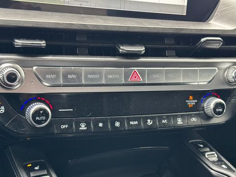 Used 2024 Kia Telluride EX X-Line image 22