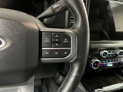 Used 2024 Ford F250 Lariat w/ Lariat Ultimate Package AWD/4WD image 31