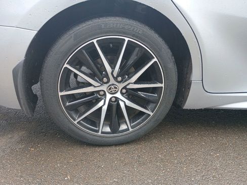 Used 2021 Toyota Camry SE FWD image 29