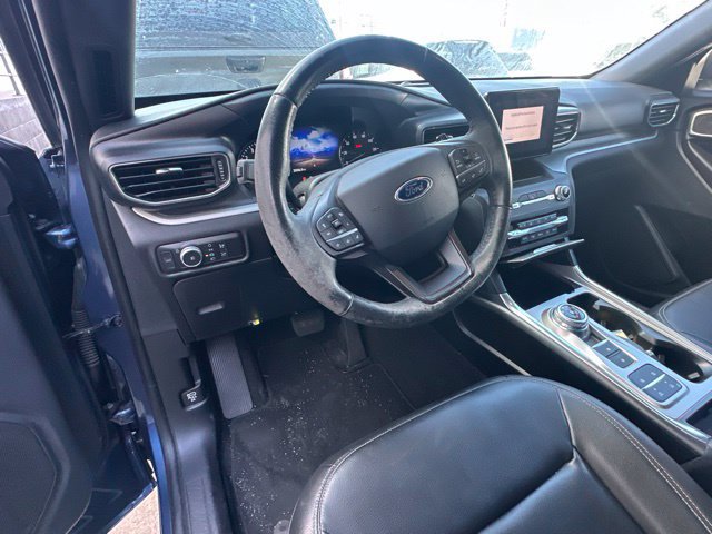 Used 2020 Ford Explorer XLT w/ Equipment Group 202A RWD image 14