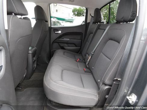 Used 2017 Chevrolet Colorado LT w/ LT Convenience Package RWD image 14