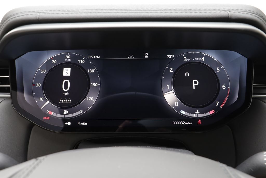 New 2026 Land Rover Range Rover Sport Dynamic SE AWD/4WD image 9