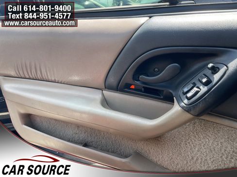 Used 1996 Chevrolet Camaro Z28 image 13