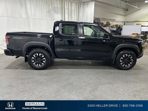 Used 2024 Nissan Frontier PRO-4X w/ Technology Package AWD/4WD image 9