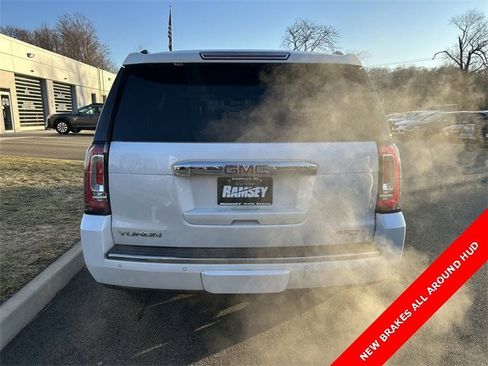 Used 2017 GMC Yukon Denali w/ Open Road Package image 7