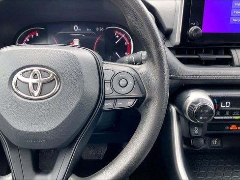 Used 2023 Toyota RAV4 XLE FWD image 24