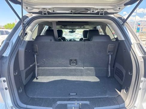 Used 2017 Buick Enclave Premium w/ Experience Buick Package AWD/4WD image 31