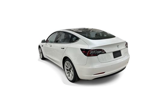 Certified 2022 Tesla Model 3 Long Range AWD/4WD image 4