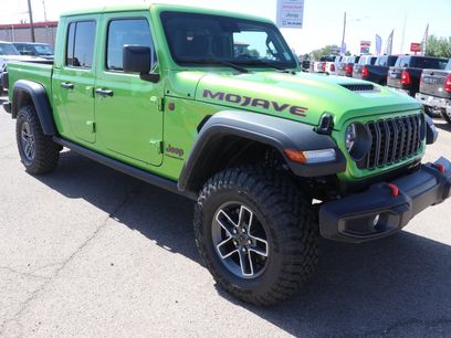New 2025 Jeep Gladiator Mojave w/ Convenience Group