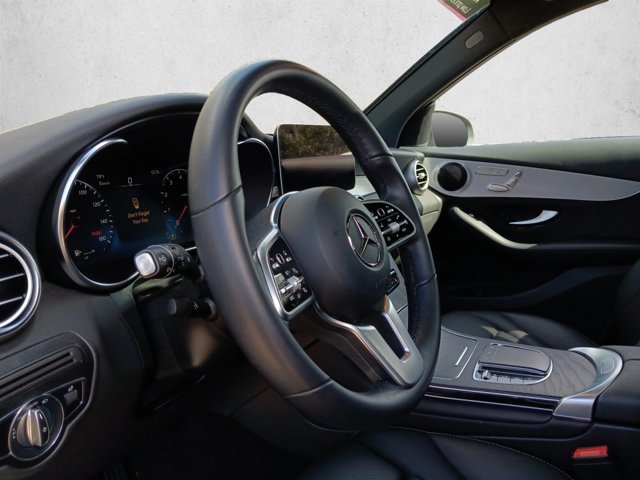 Certified 2022 Mercedes-Benz GLC 300 w/ Premium Package Lite image 10