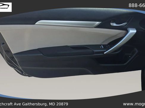 Used 2016 Honda Civic EX-T image 4