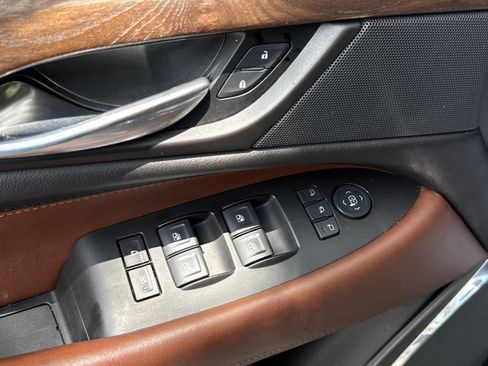 Used 2015 Cadillac Escalade Premium AWD/4WD image 45