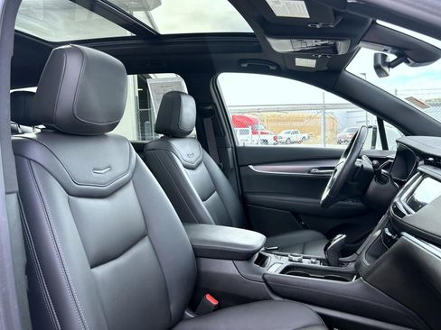 Certified 2023 Cadillac XT6 Luxury image 19