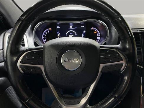 Used 2020 Jeep Grand Cherokee Altitude AWD/4WD image 14