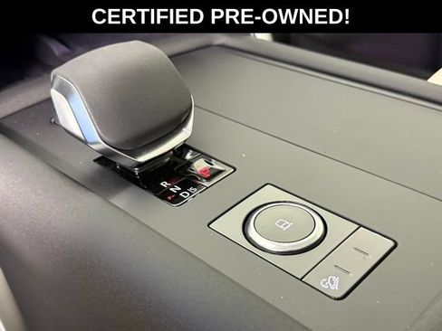 Certified 2025 Land Rover Discovery S AWD/4WD image 22