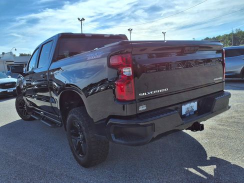 Used 2025 Chevrolet Silverado 1500 Custom Trail Boss AWD/4WD image 44