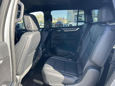 New 2026 GMC Acadia Elevation w/ Black Edition FWD image 25