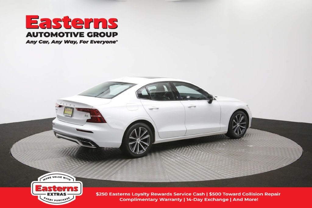 Used 2022 Volvo S60 B5 Inscription FWD image 43