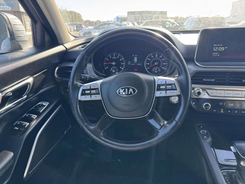 Used 2020 Kia Telluride EX w/ EX Premium Package image 13