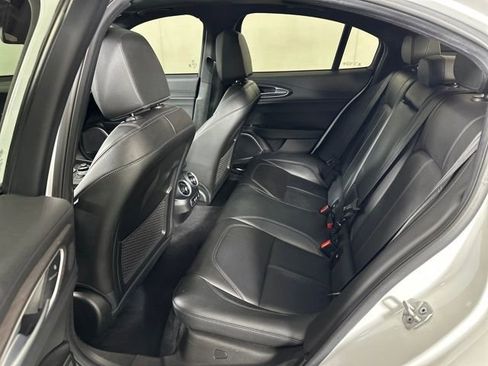 Used 2022 Alfa Romeo Giulia Ti image 25
