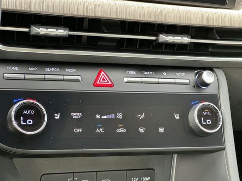 Used 2025 Hyundai Sonata SEL FWD image 20